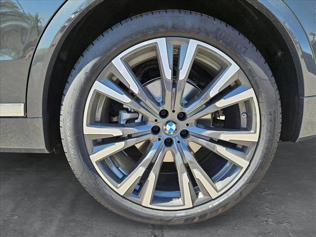 new 2025 BMW X7 car, priced at $92,250