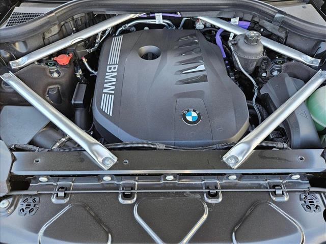 new 2025 BMW X7 car, priced at $92,250
