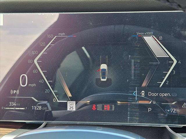 new 2025 BMW 760 car, priced at $134,675