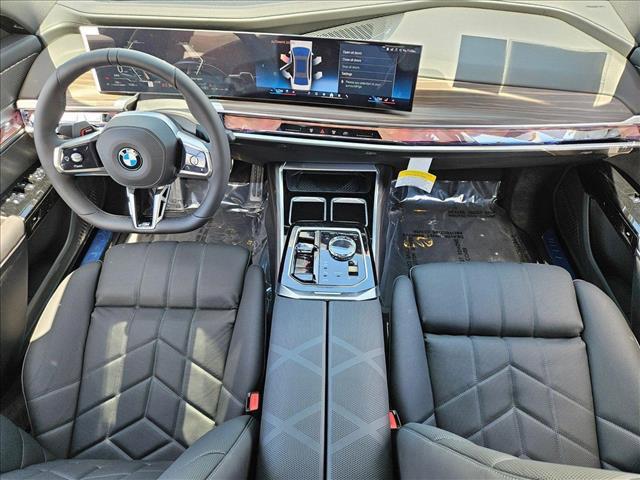 new 2025 BMW 760 car, priced at $134,675