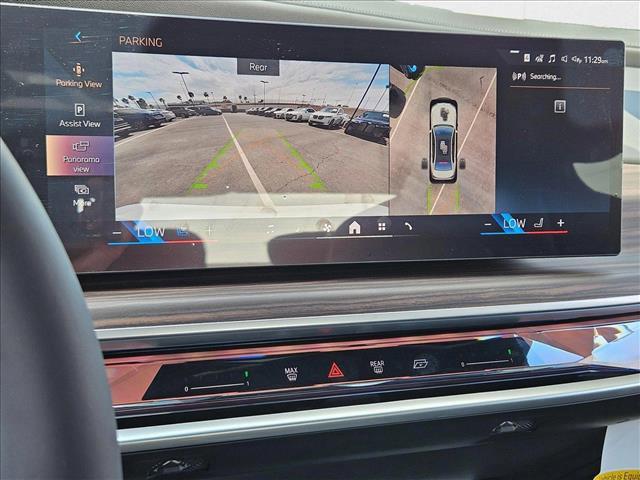 new 2025 BMW 760 car, priced at $134,675