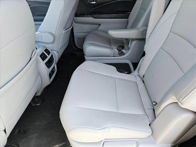 used 2021 Honda Pilot car, priced at $30,937