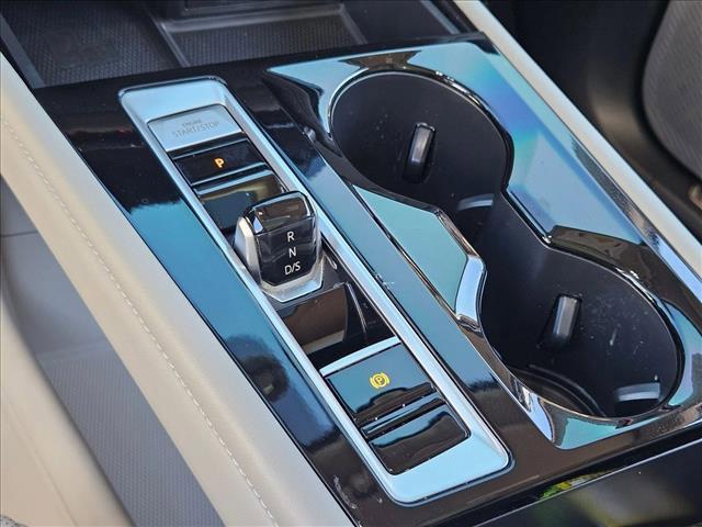 used 2024 Volkswagen Atlas car, priced at $38,451