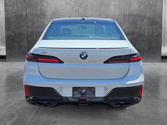 new 2025 BMW 760 car, priced at $134,425