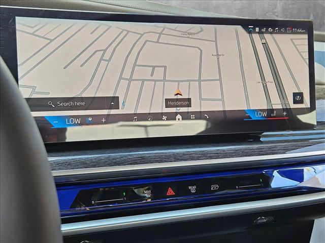 new 2025 BMW 760 car, priced at $134,425