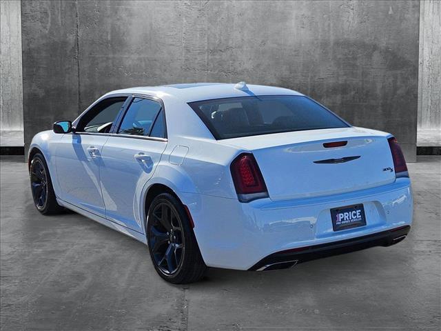 used 2022 Chrysler 300 car, priced at $23,401