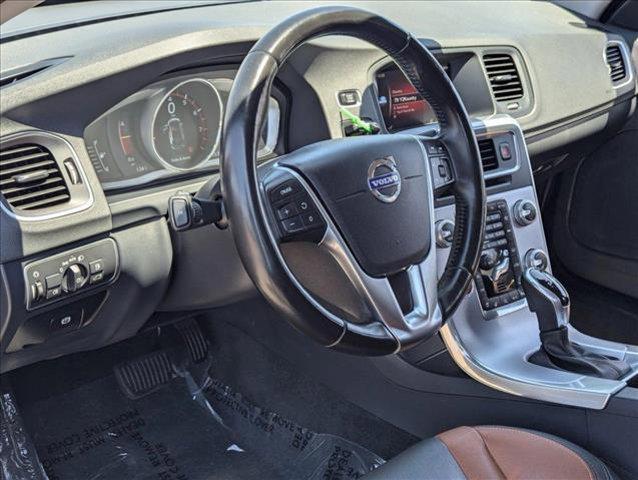 used 2018 Volvo V60 Cross Country car, priced at $23,640