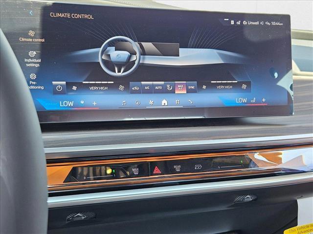 new 2025 BMW 760 car, priced at $130,575