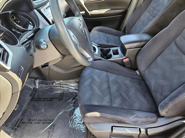 used 2016 Nissan Rogue car, priced at $10,995