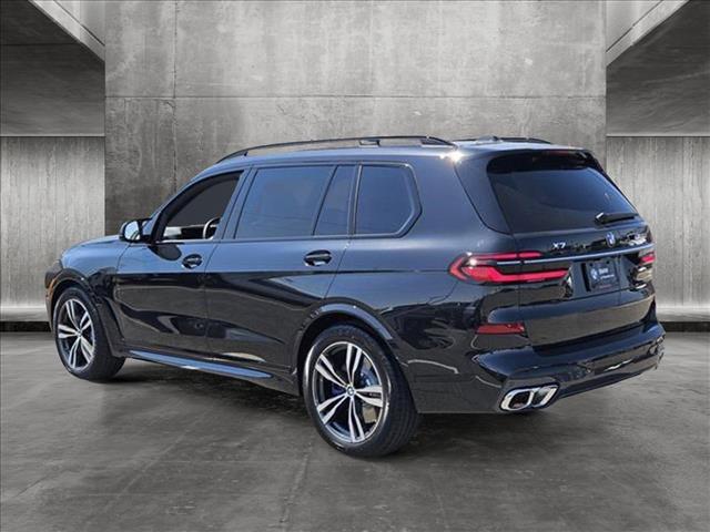 new 2025 BMW X7 car, priced at $118,020