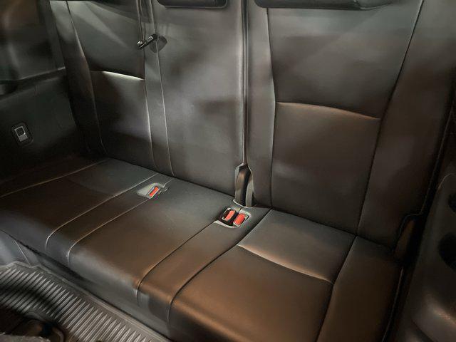 used 2021 Toyota Highlander car, priced at $30,997