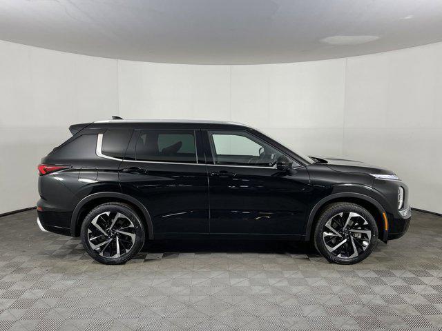 used 2022 Mitsubishi Outlander car, priced at $23,997