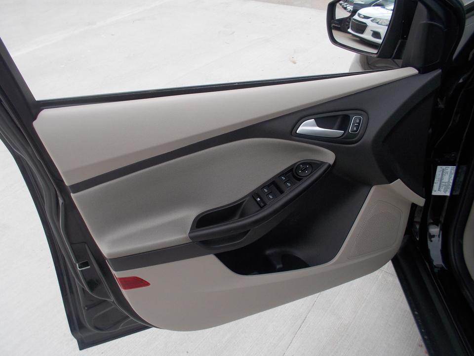 used 2015 Ford Focus car, priced at $7,995