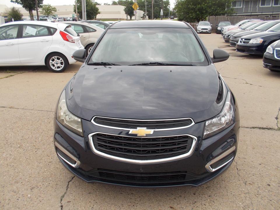used 2015 Chevrolet Cruze car, priced at $7,995