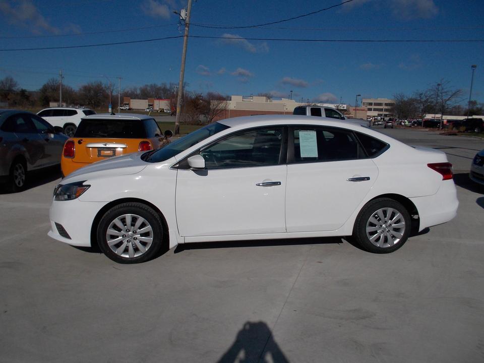 used 2016 Nissan Sentra car, priced at $8,995