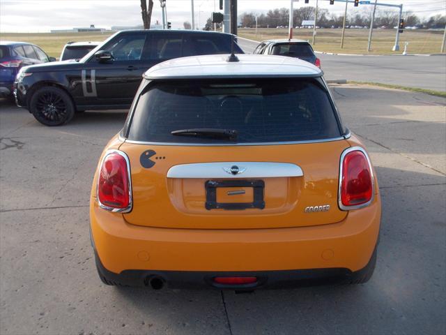 used 2015 MINI Hardtop car, priced at $9,995