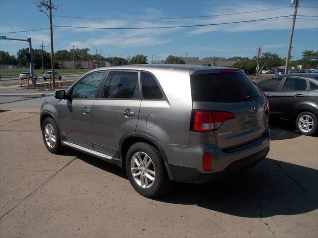 used 2015 Kia Sorento car, priced at $9,995