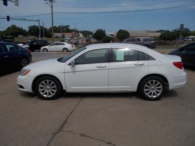 used 2013 Chrysler 200 car, priced at $5,995