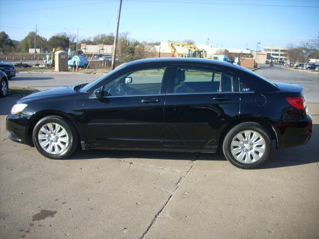 used 2012 Chrysler 200 car, priced at $5,995