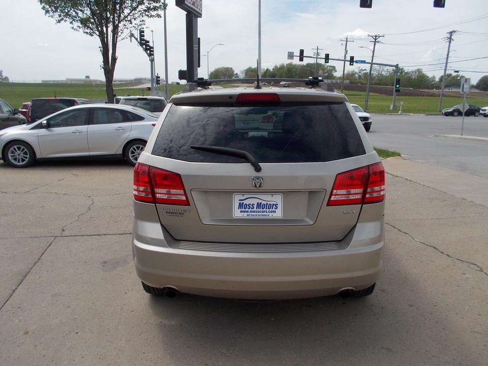 used 2009 Dodge Journey car, priced at $5,995