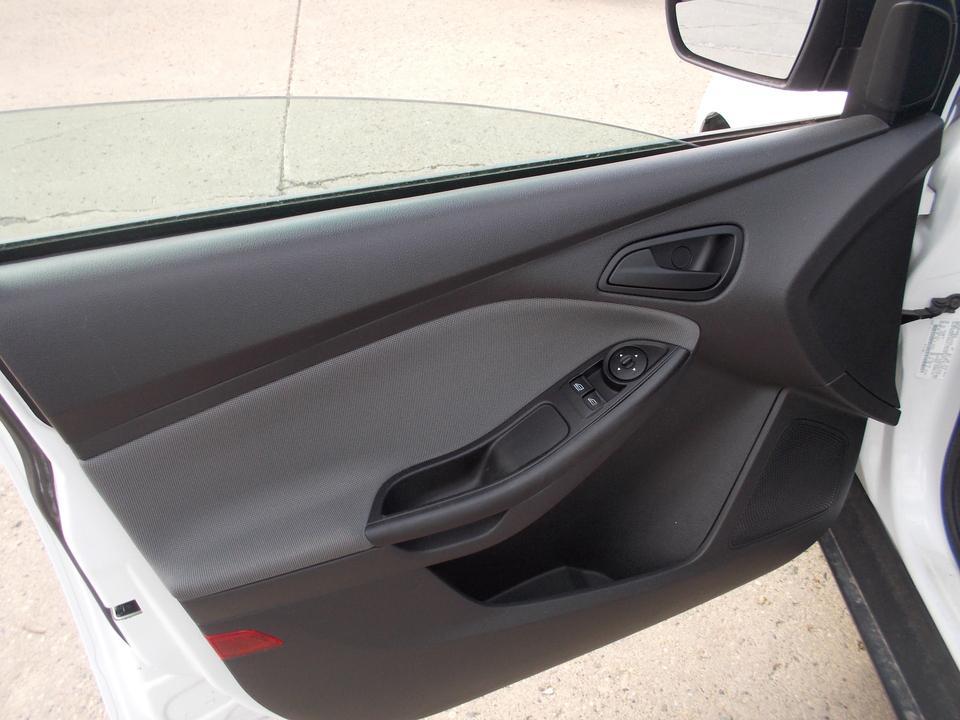 used 2013 Ford Focus car, priced at $7,995