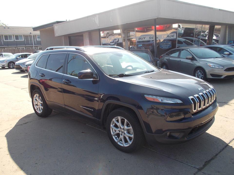 used 2016 Jeep Cherokee car, priced at $5,500