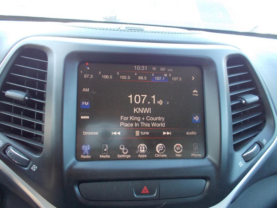 used 2016 Jeep Cherokee car, priced at $5,500