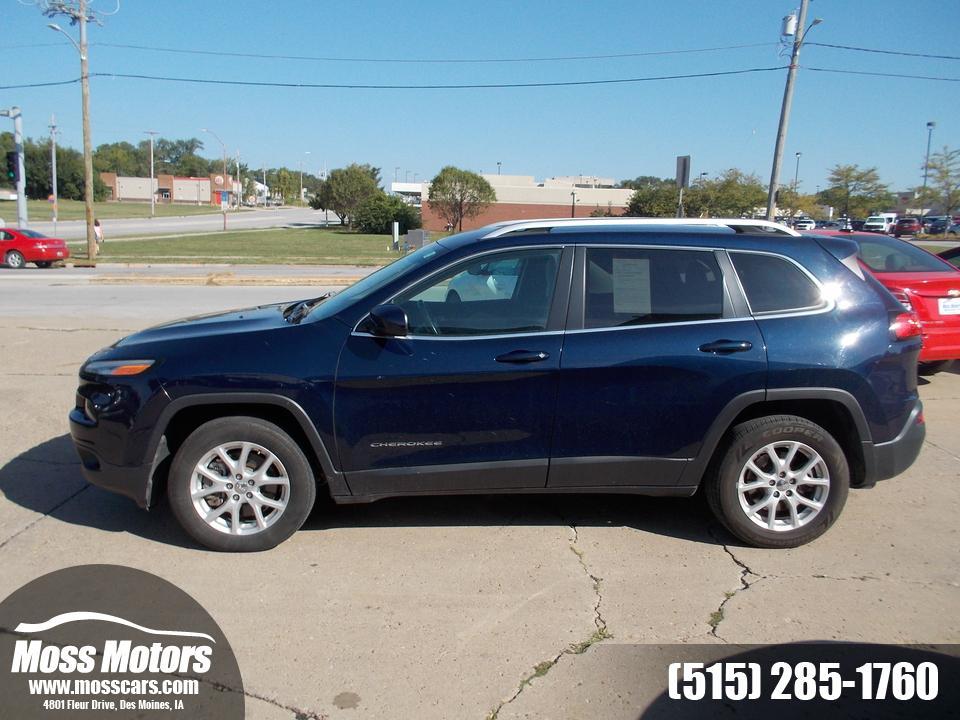 used 2016 Jeep Cherokee car, priced at $5,500