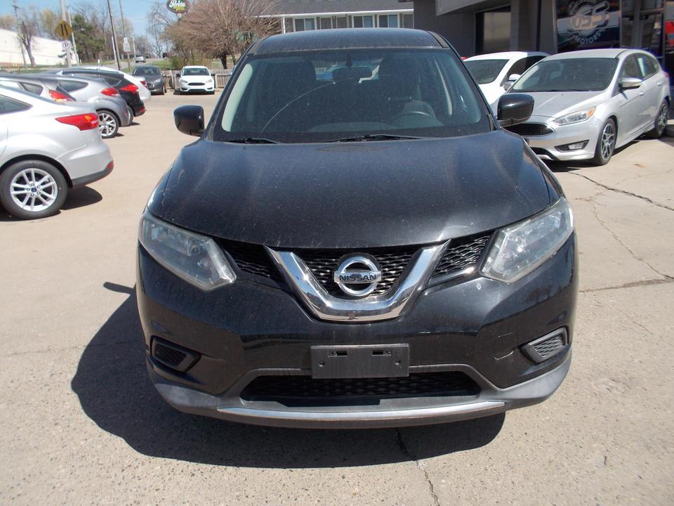 used 2016 Nissan Rogue car, priced at $10,995