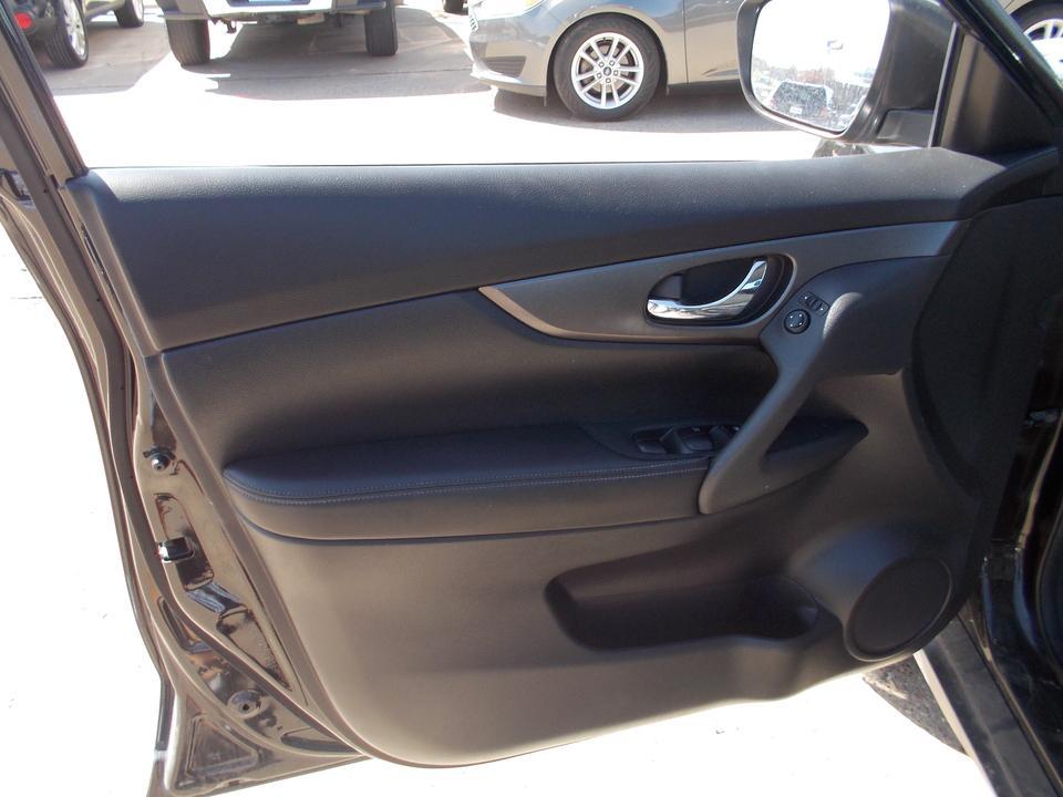 used 2016 Nissan Rogue car, priced at $10,995
