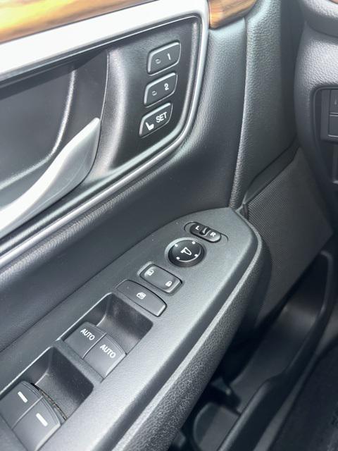 used 2017 Honda CR-V car, priced at $21,000