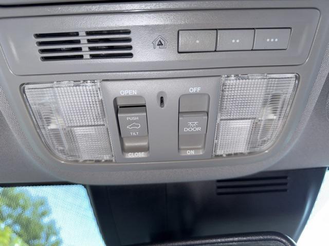 used 2022 Honda CR-V car, priced at $30,400