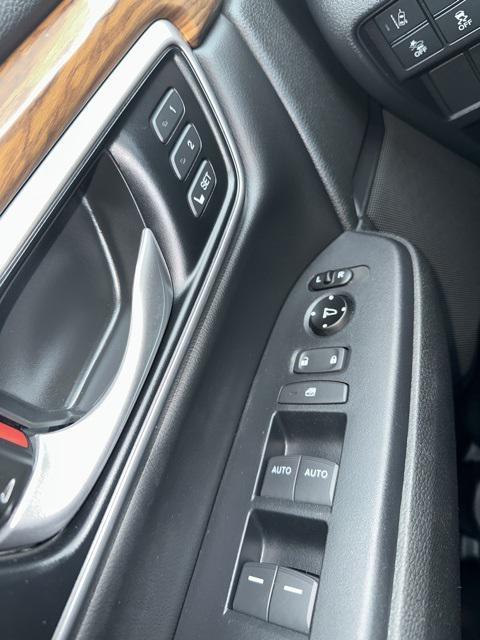 used 2020 Honda CR-V car, priced at $26,500