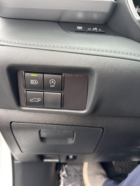 used 2024 Toyota Highlander car, priced at $42,500