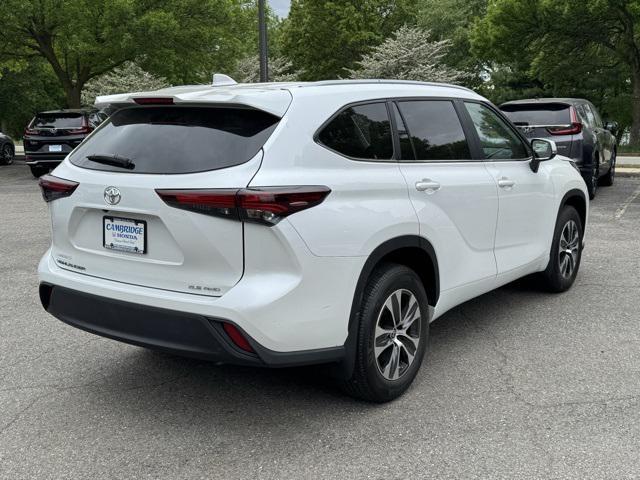 used 2024 Toyota Highlander car, priced at $42,500