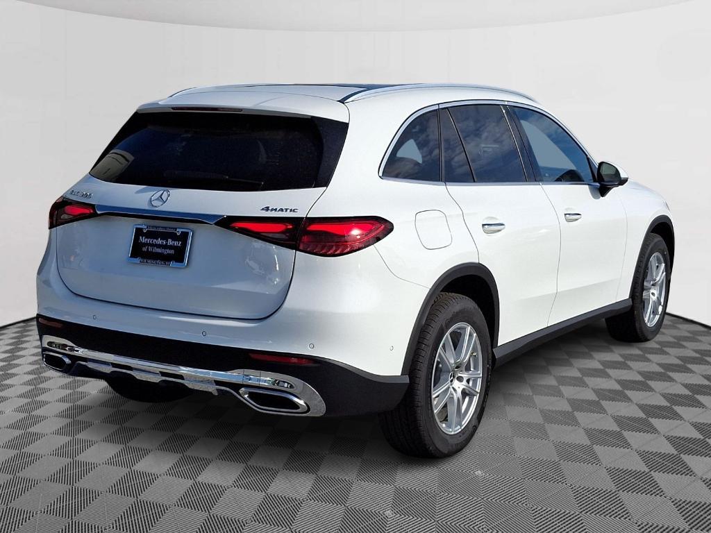 new 2025 Mercedes-Benz GLC 300 car, priced at $54,450