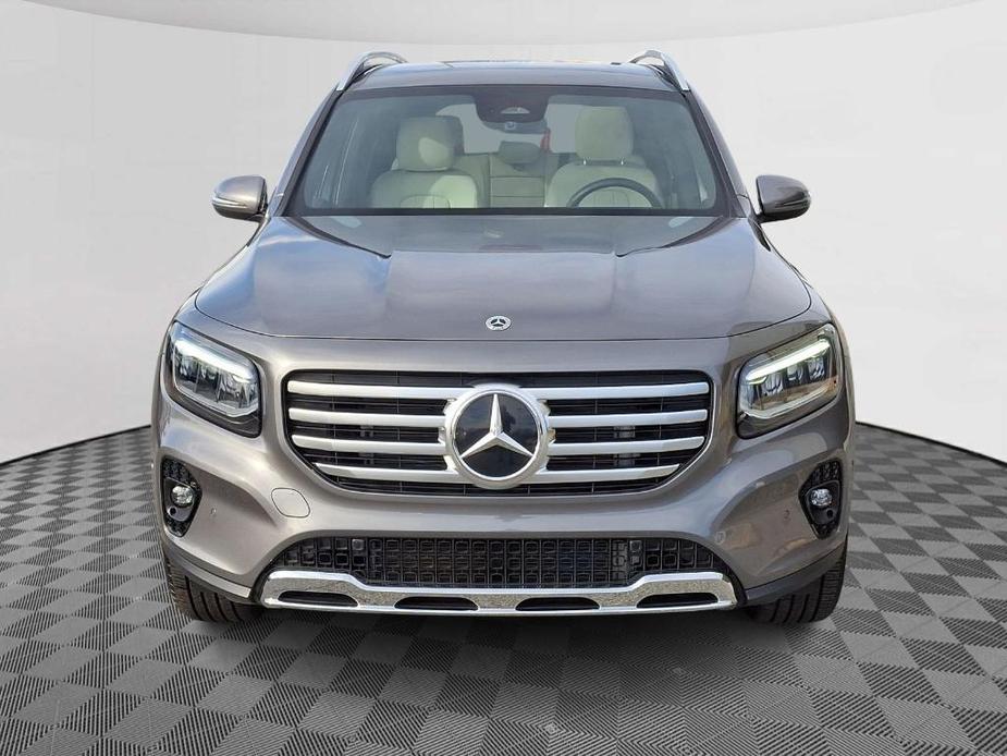 used 2024 Mercedes-Benz GLB 250 car, priced at $50,470