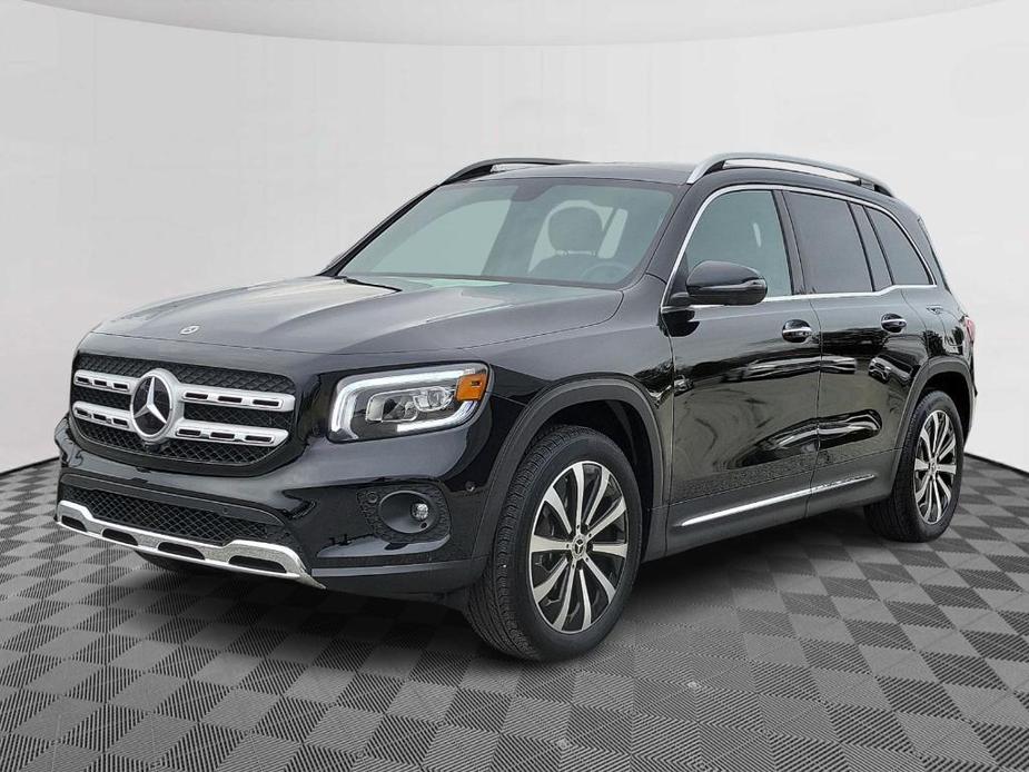 used 2023 Mercedes-Benz GLB 250 car, priced at $43,900