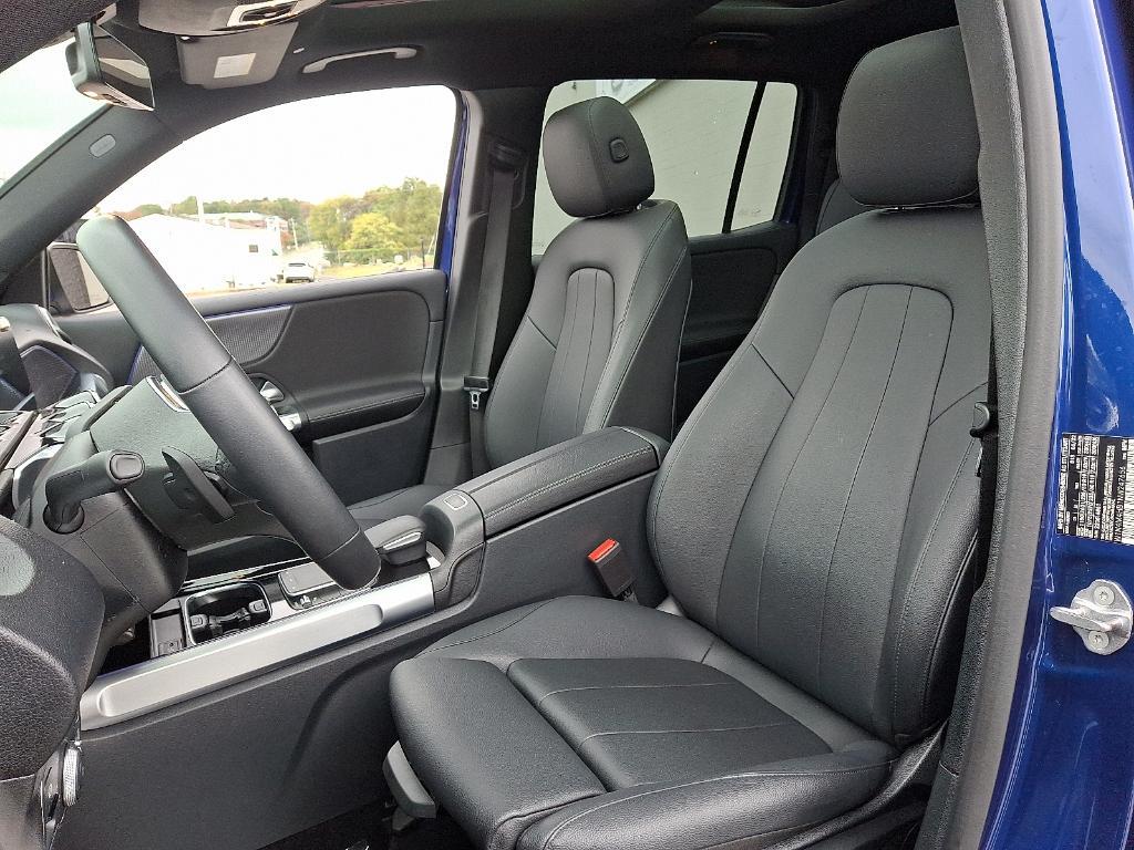 used 2022 Mercedes-Benz GLB 250 car, priced at $34,900