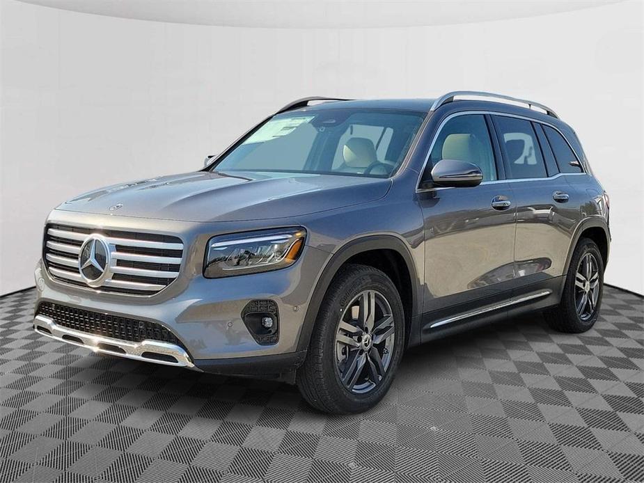 new 2024 Mercedes-Benz GLB 250 car, priced at $52,790