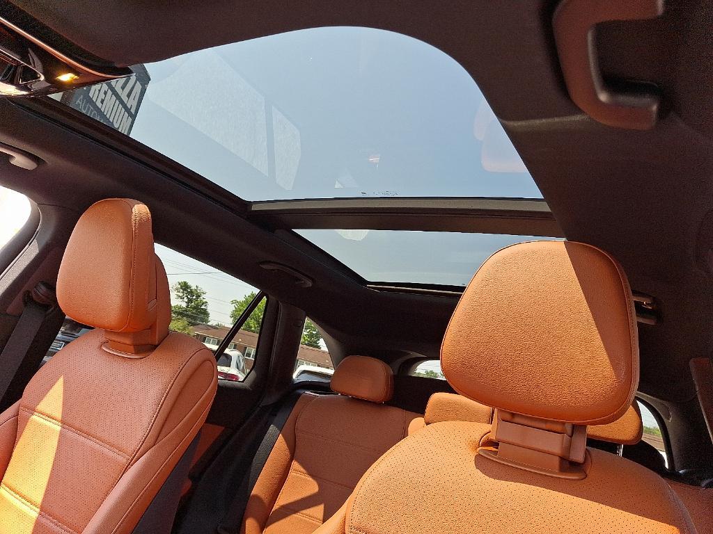 used 2025 Mercedes-Benz GLC 350e car, priced at $62,900