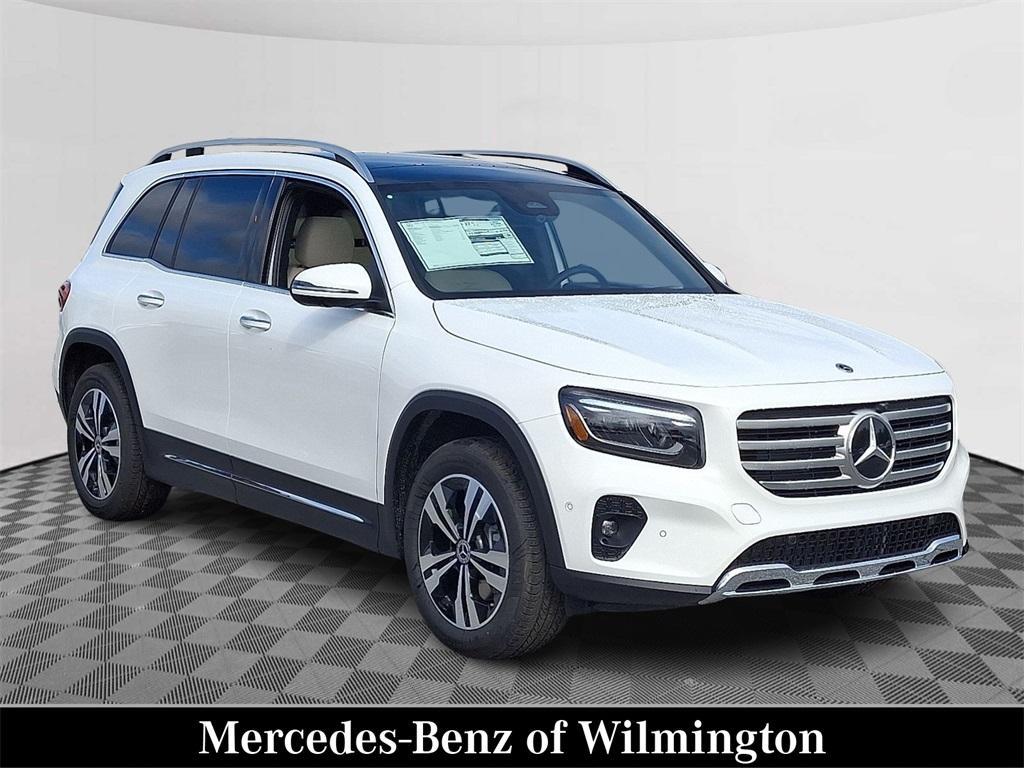 new 2026 Mercedes-Benz GLB 250 car, priced at $53,395