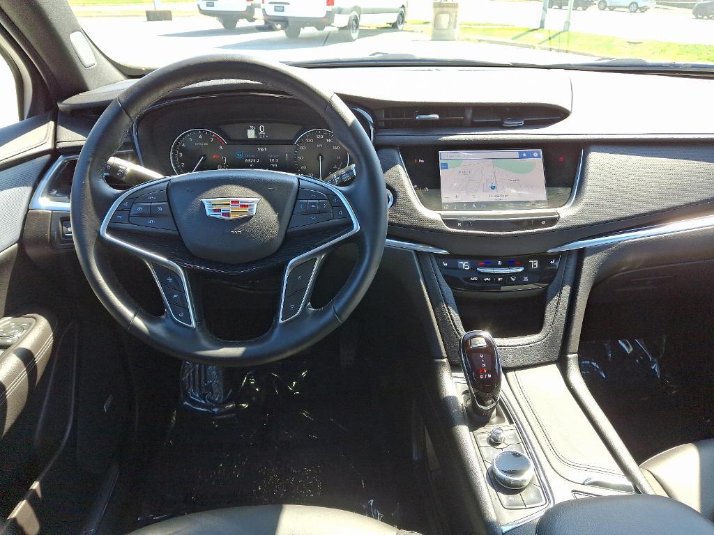 used 2024 Cadillac XT5 car, priced at $42,900