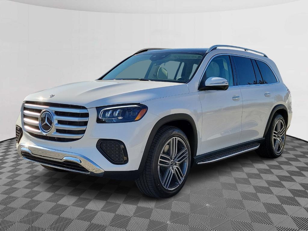 new 2024 Mercedes-Benz GLS 450 car