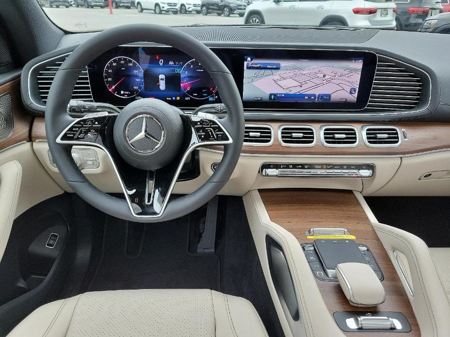 new 2025 Mercedes-Benz GLS 450 car, priced at $93,095