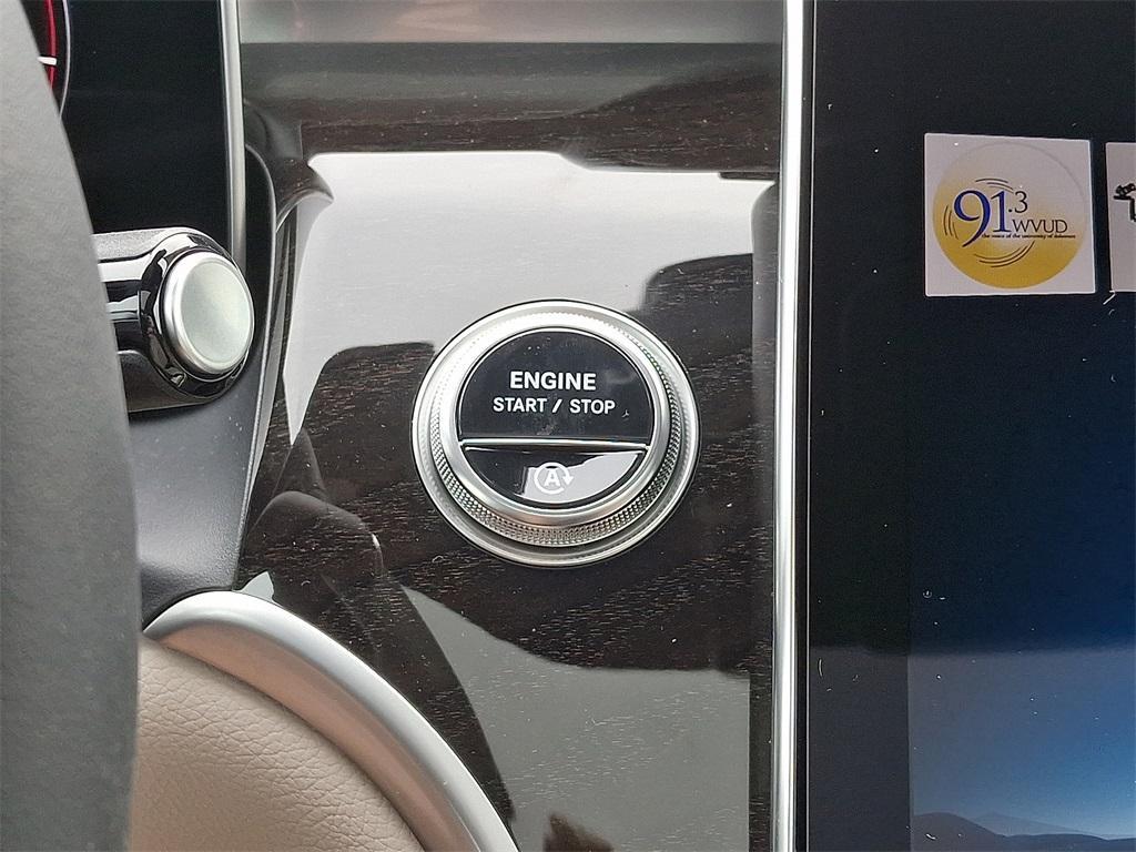 new 2025 Mercedes-Benz GLC 300 car, priced at $55,535