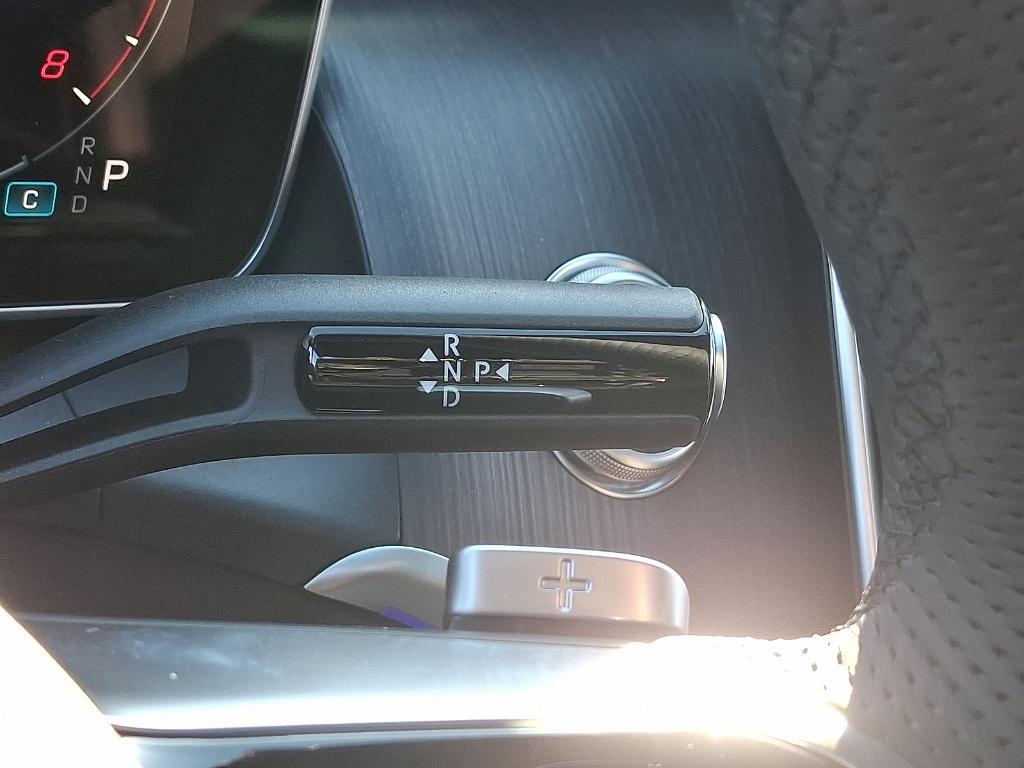 new 2026 Mercedes-Benz GLC 300 car