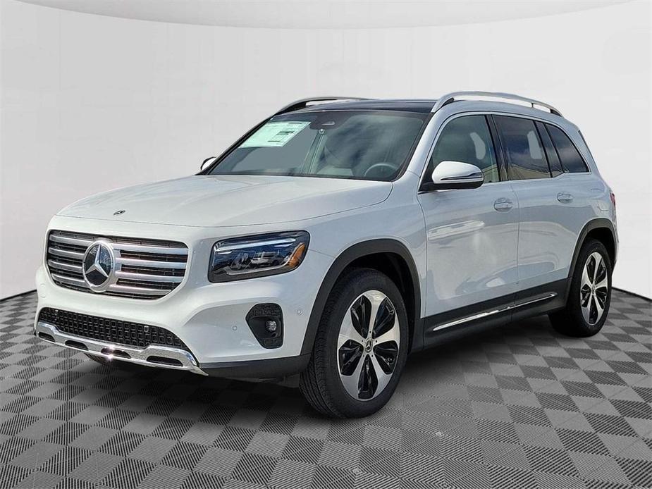 new 2024 Mercedes-Benz GLB 250 car, priced at $51,420
