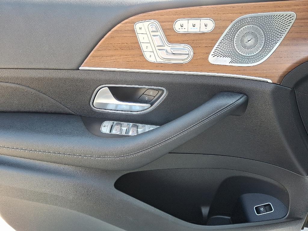 used 2024 Mercedes-Benz GLS 450 car, priced at $78,900