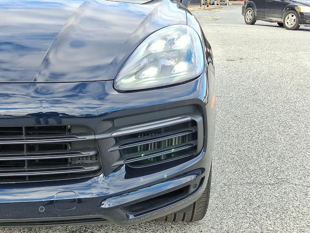used 2021 Porsche Cayenne car, priced at $58,900